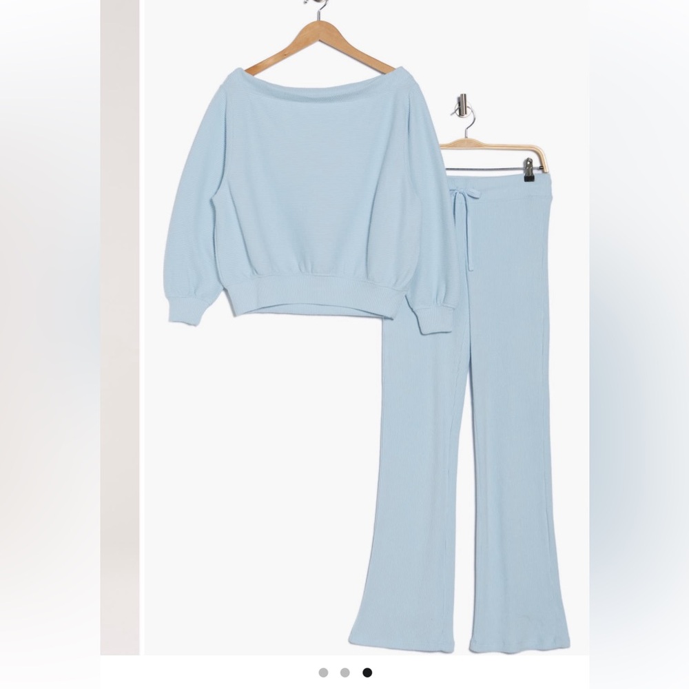 Light Blue Ribbed Knit Set - Picture 8 of 9